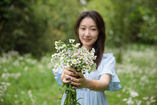 枸杞红枣养生搭配，助力免疫力提升，告别感冒困扰